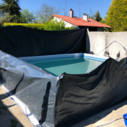 Accessoires et Produits d'Entretien : Astuces et Solutions pour une Piscine Impeccable Osny